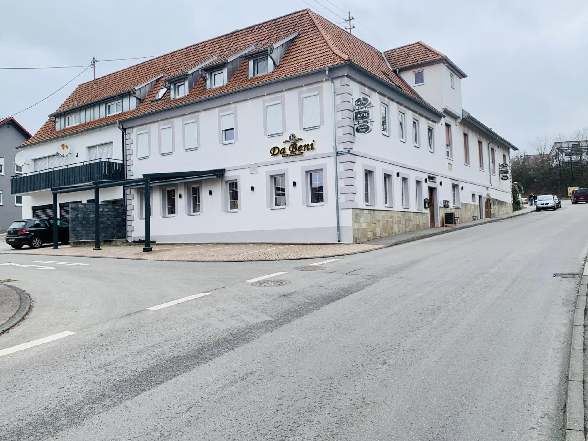 Hotel Pizzeria Da Beni Kochersteinsfeld Dış mekan fotoğraf